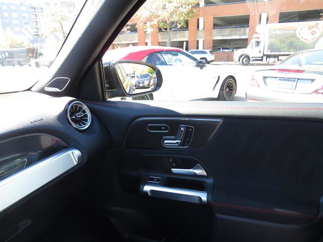 Used 2025 Mercedes-Benz GLB 35 AMG 4MATIC image 18