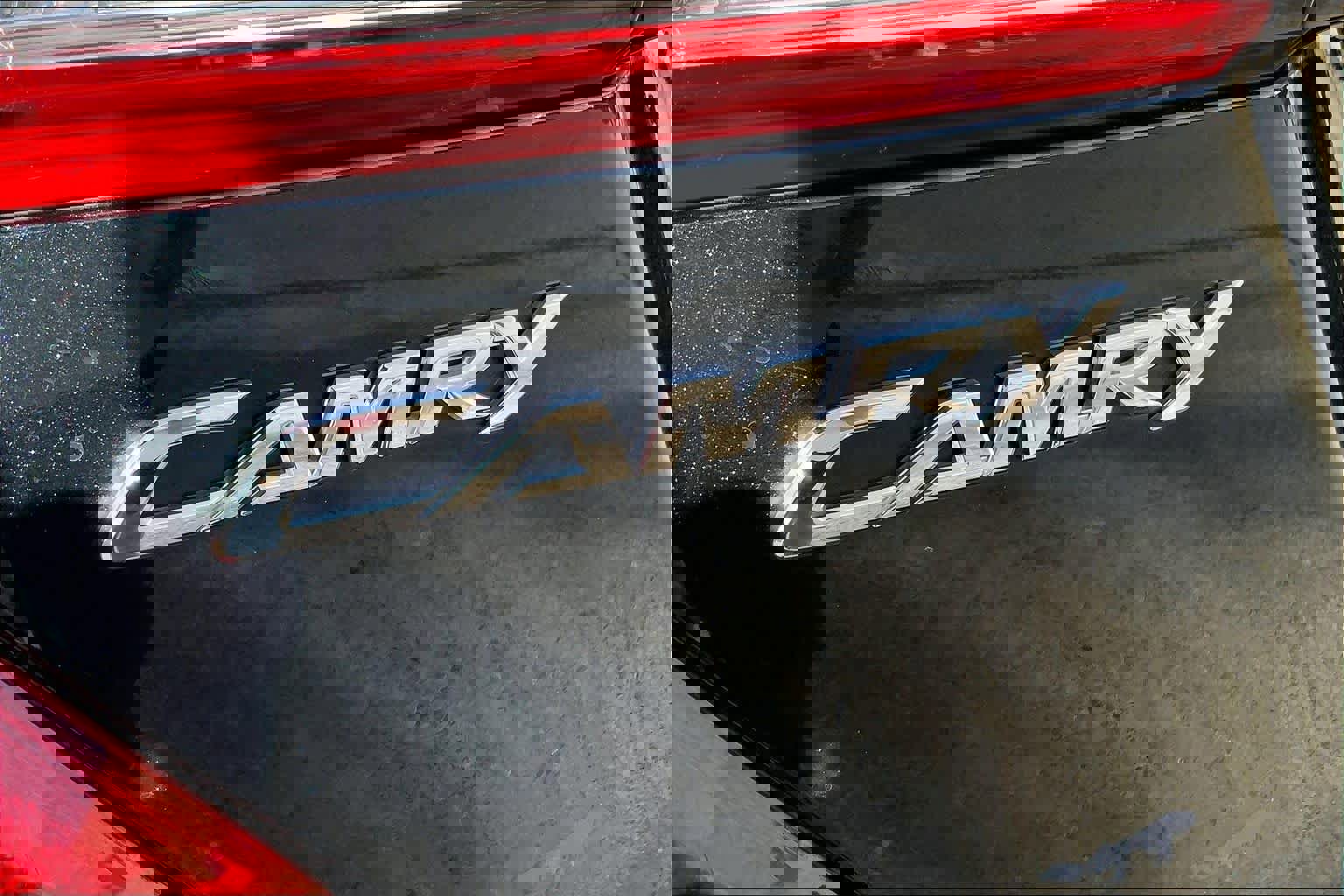 Used 2012 Toyota Camry LE image 28