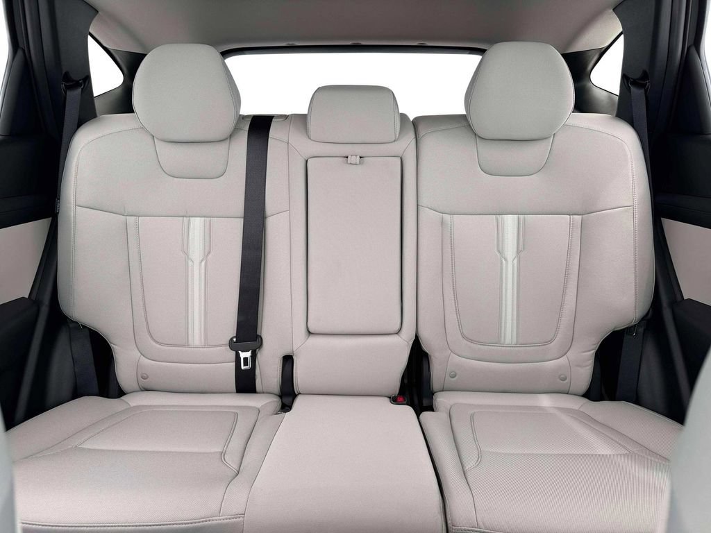 New 2026 Hyundai Tucson SEL Plus FWD image 16