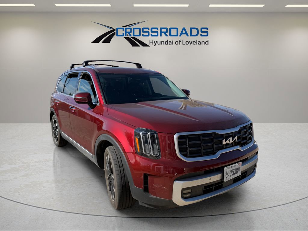 Used 2024 Kia Telluride SX w/ Towing Package image 4