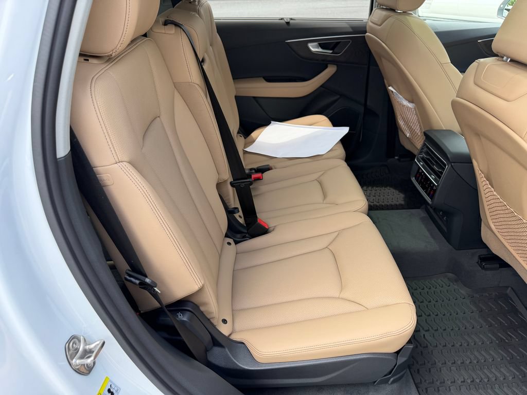 New 2026 Audi Q7 Premium Plus AWD/4WD image 11