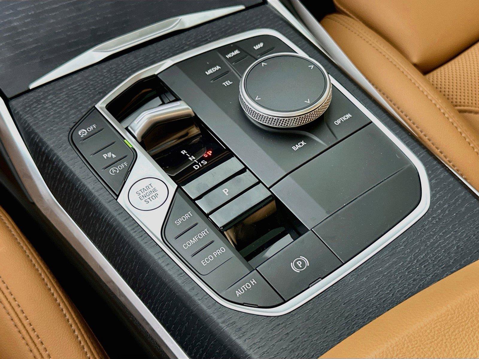 Used 2025 BMW M340i RWD image 15