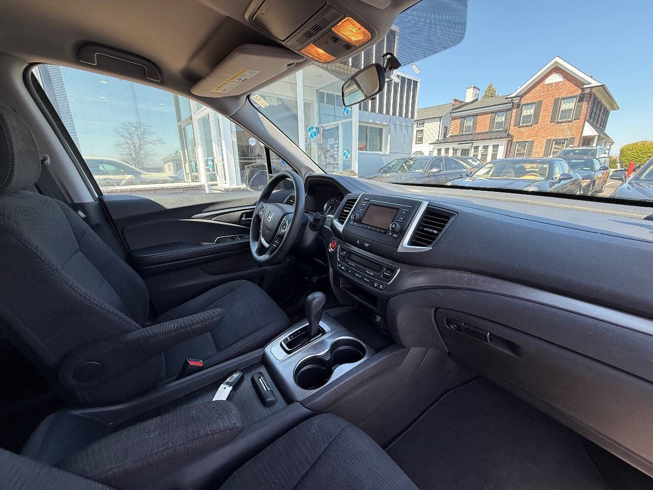 Used 2018 Honda Pilot LX image 13