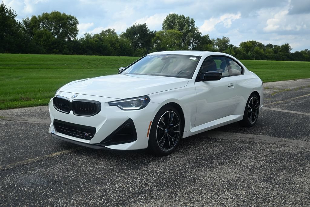 Used 2026 BMW M240i xDrive Coupe AWD/4WD image 7