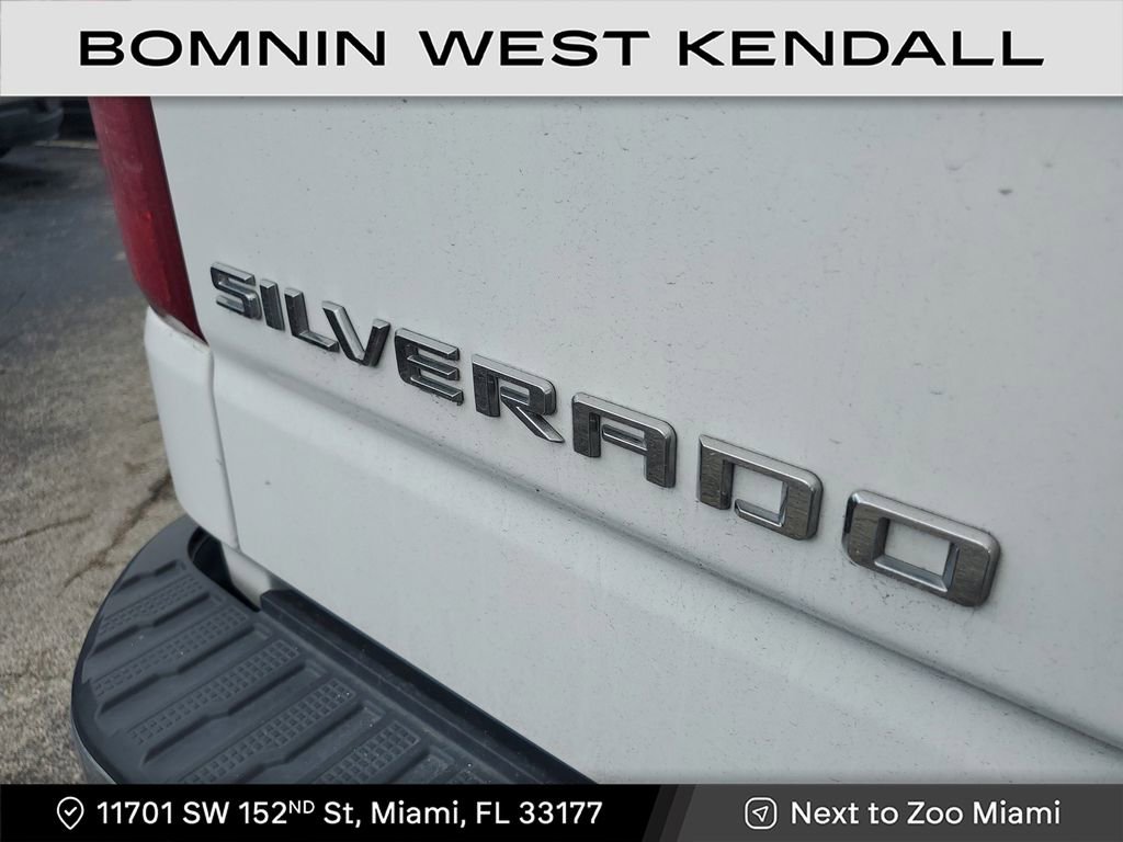 Used 2023 Chevrolet Silverado 1500 LT image 11