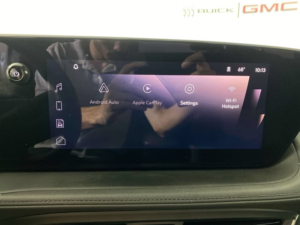 Certified 2024 Buick Encore GX Preferred w/ Comfort Package FWD image 16