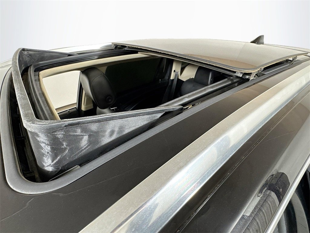 Used 2017 Buick Envision Essence image 20