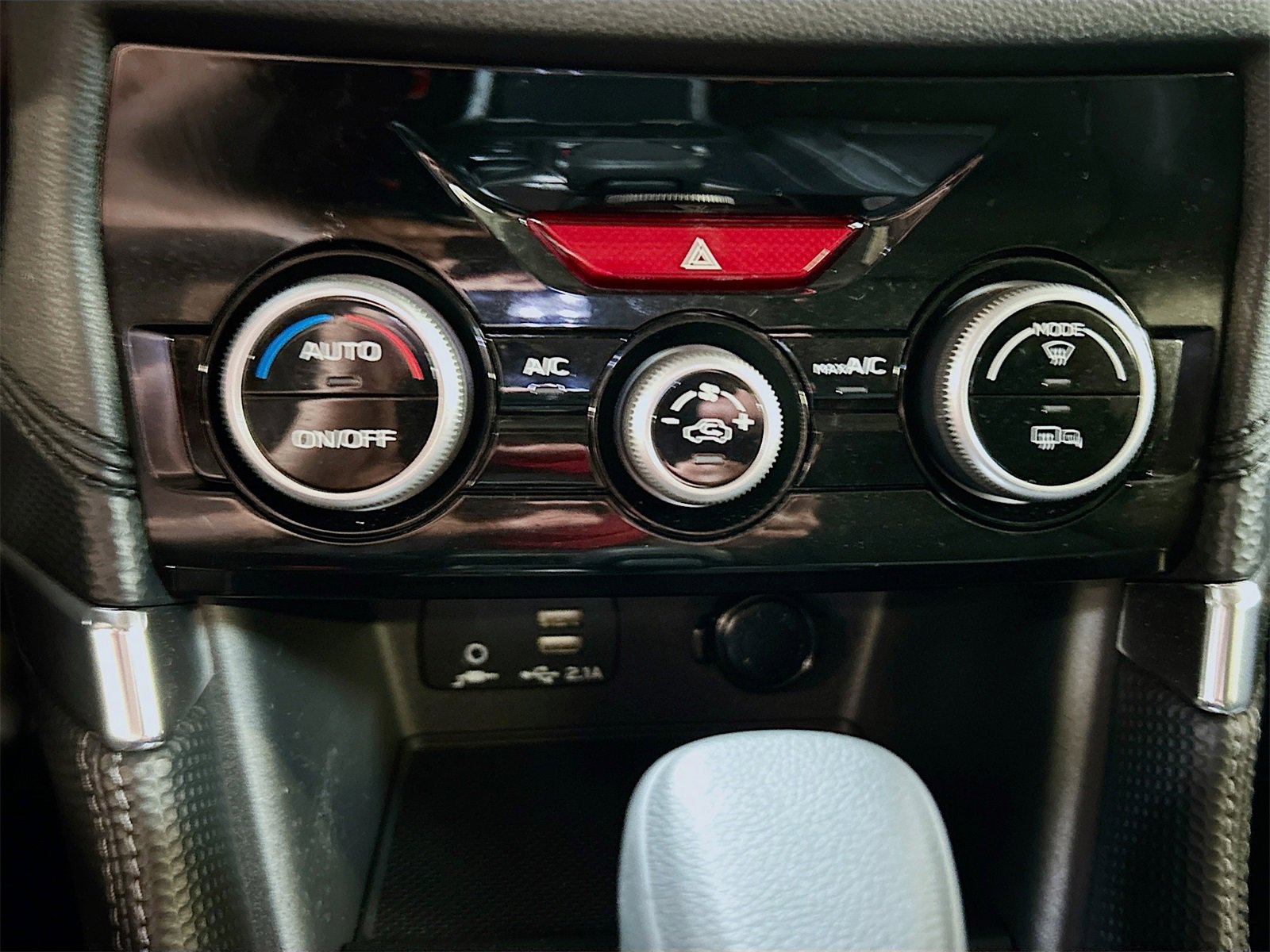 Used 2024 Subaru Forester Premium image 15