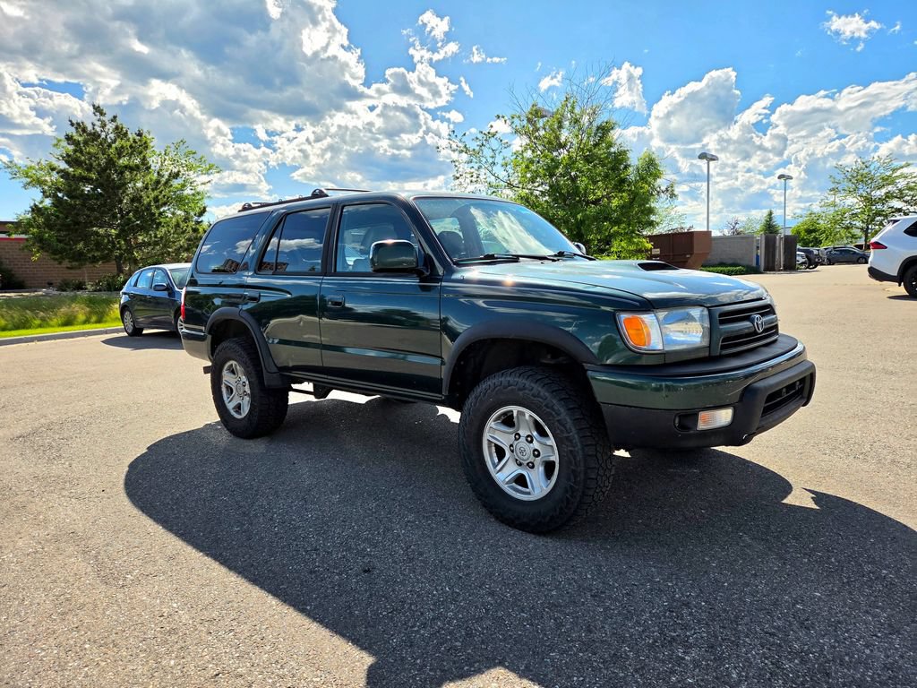 Used 1999 Toyota 4Runner SR5 AWD/4WD image 1