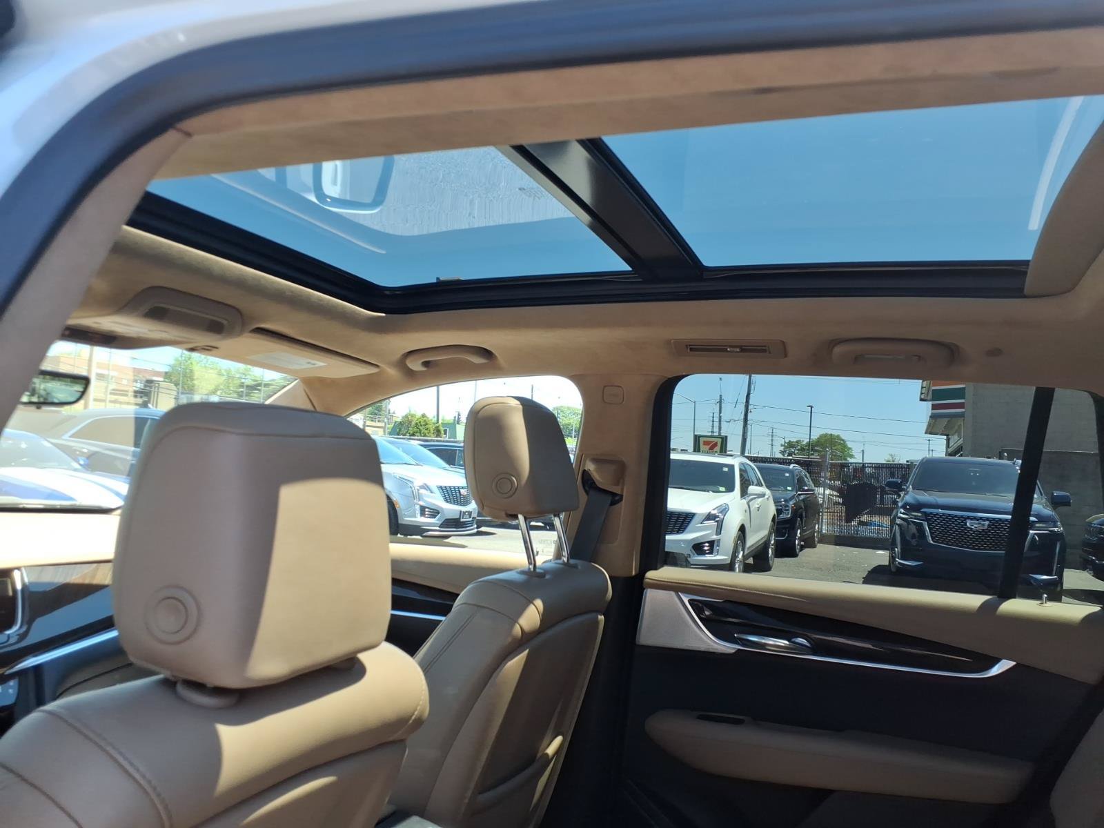 Certified 2024 Cadillac XT6 Sport w/ Platinum Package AWD/4WD image 20