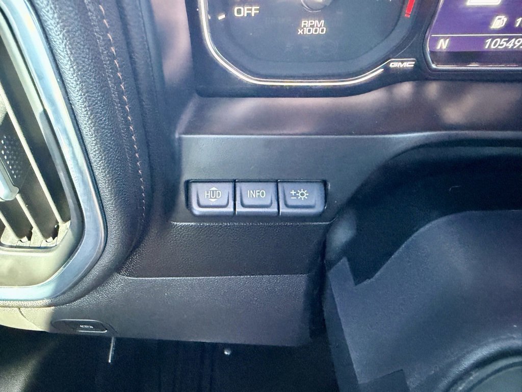 Used 2021 GMC Sierra 1500 AT4 w/ AT4 Premium Package image 19