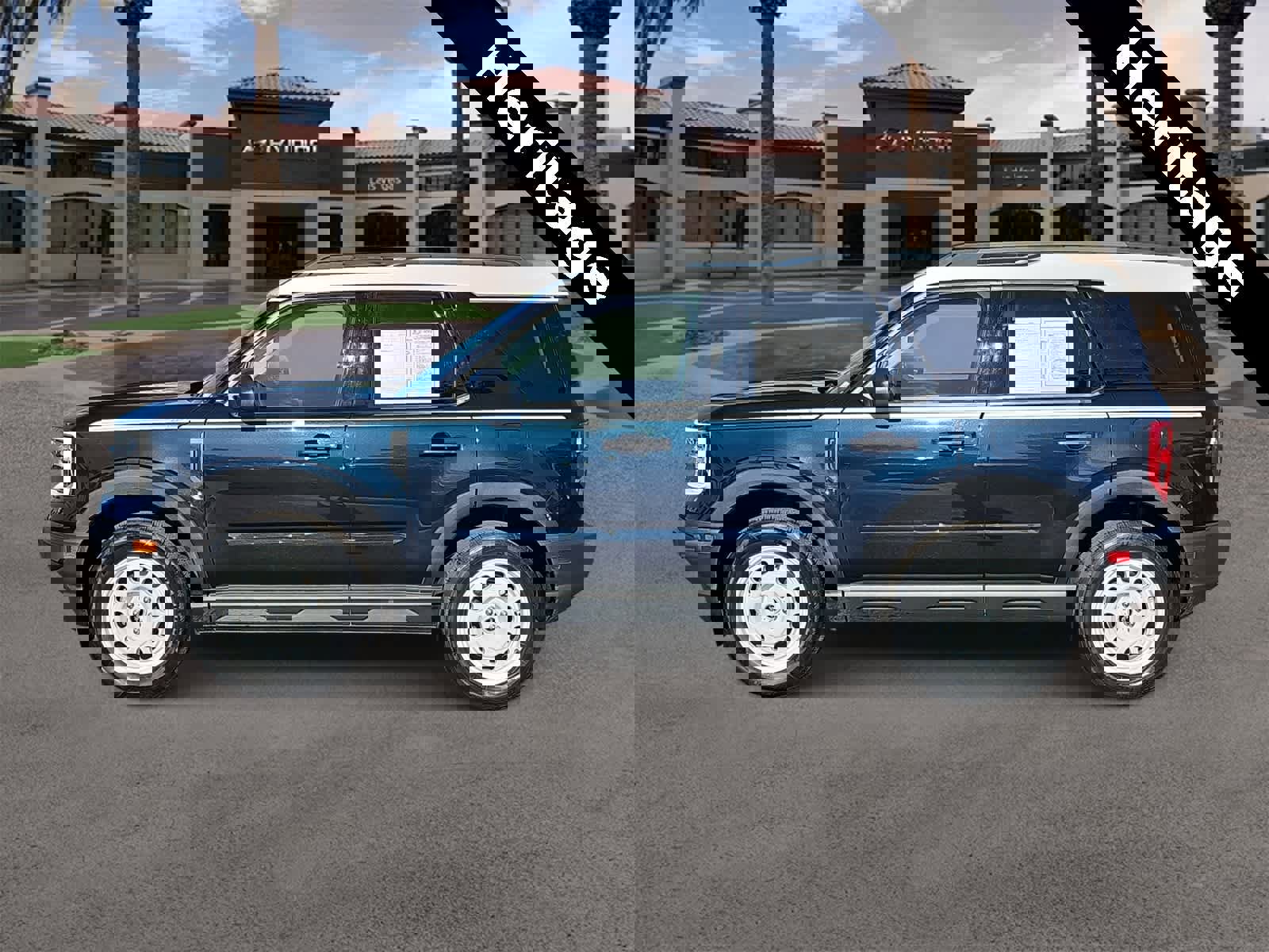 Used 2023 Ford Bronco Sport Heritage image 5