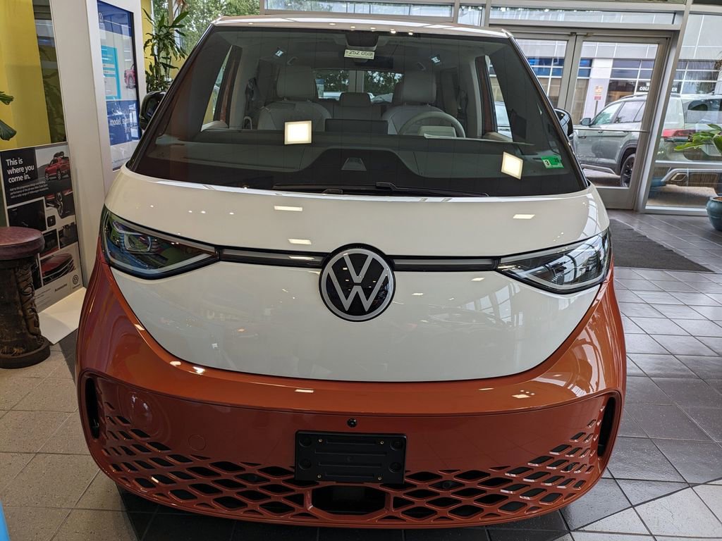 New 2025 Volkswagen ID. Buzz 1st Edition image 7