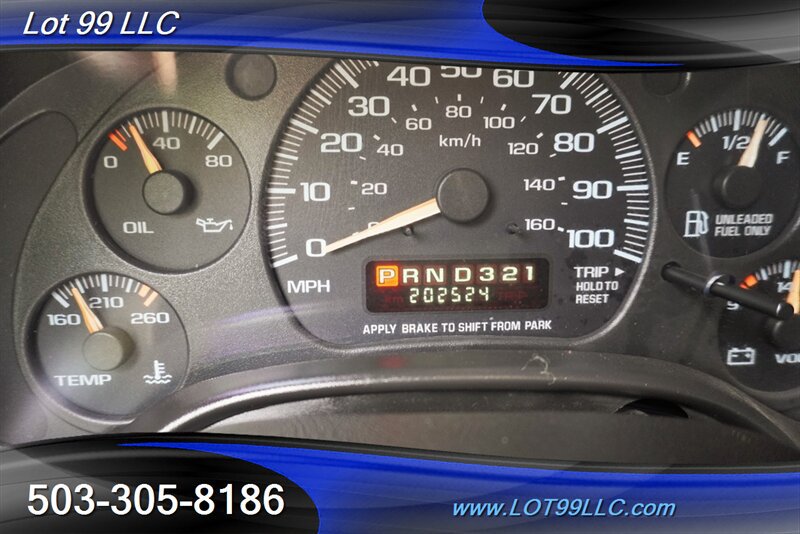 Used 2002 Chevrolet Express 3500 Extended Passenger w/ LS Preferred Equipment Group RWD image 22