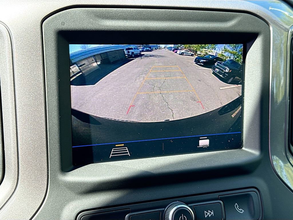 Used 2022 Chevrolet Silverado 1500 Custom Trail Boss w/ Safety Confidence Package image 13