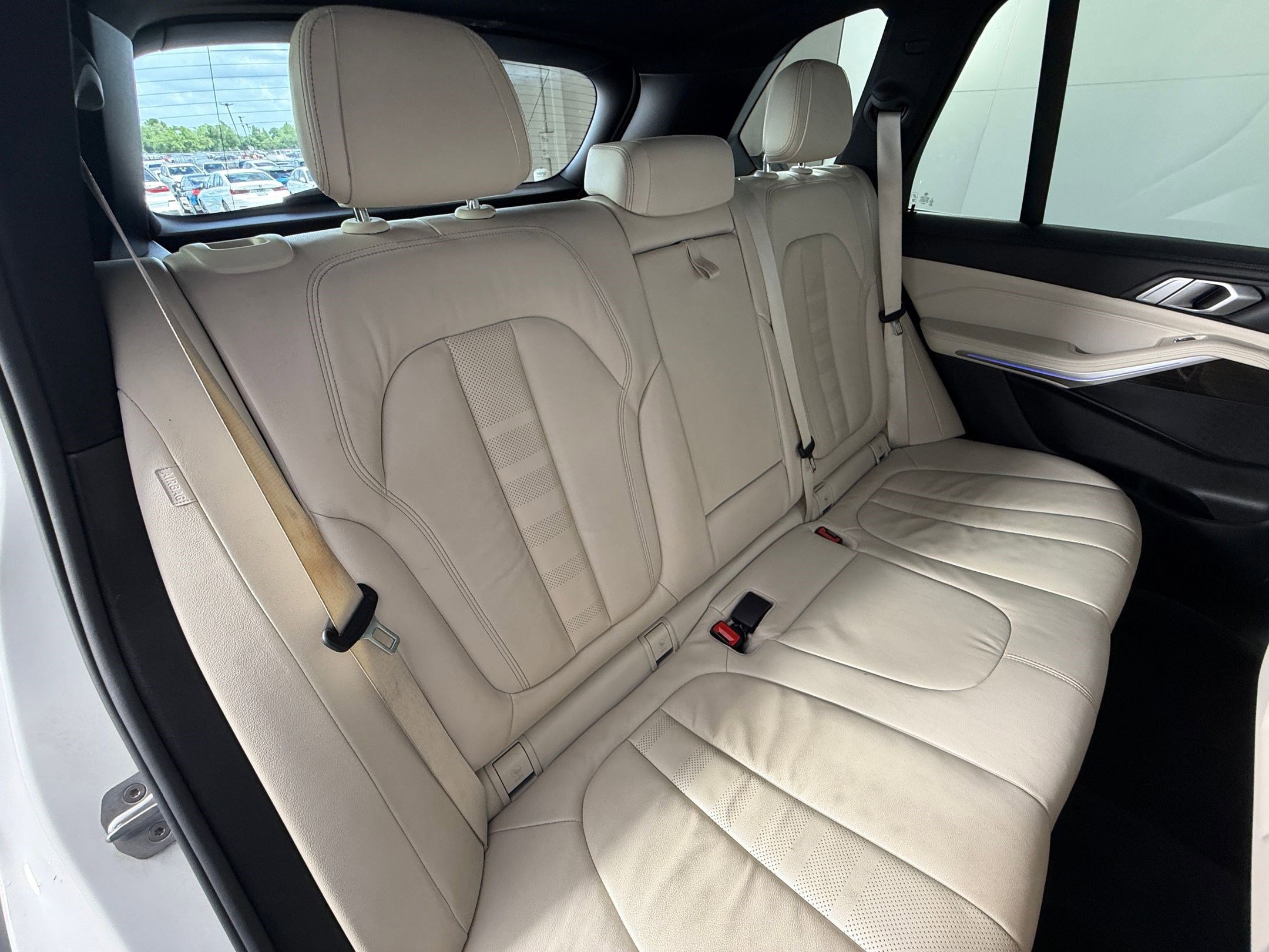 Used 2019 BMW X5 xDrive40i w/ Convenience Package AWD/4WD image 34
