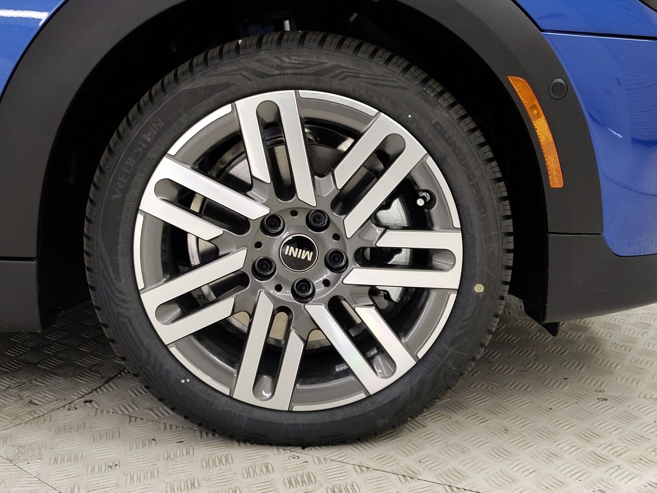 New 2026 MINI Cooper 2-Door Hardtop image 4