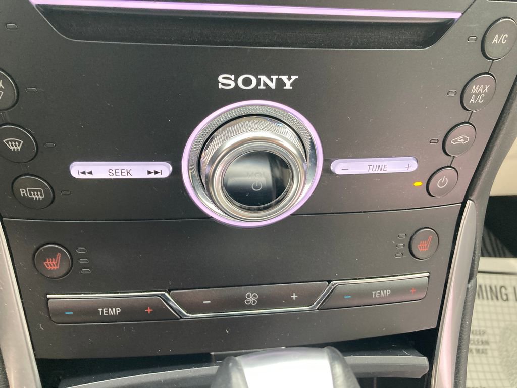 Used 2017 Ford Edge Titanium w/ Technology Package image 25