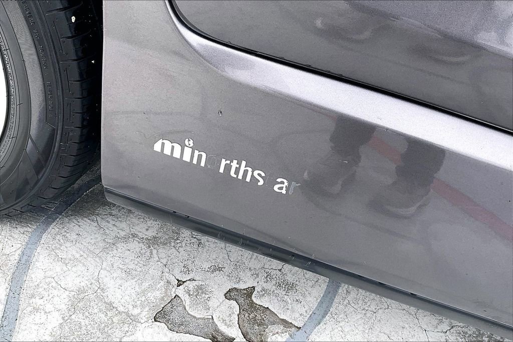 Used 2015 Toyota Sienna XLE w/ XLE Navigation Package image 30