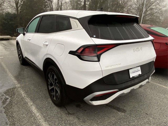 Used 2024 Kia Sportage EX image 6
