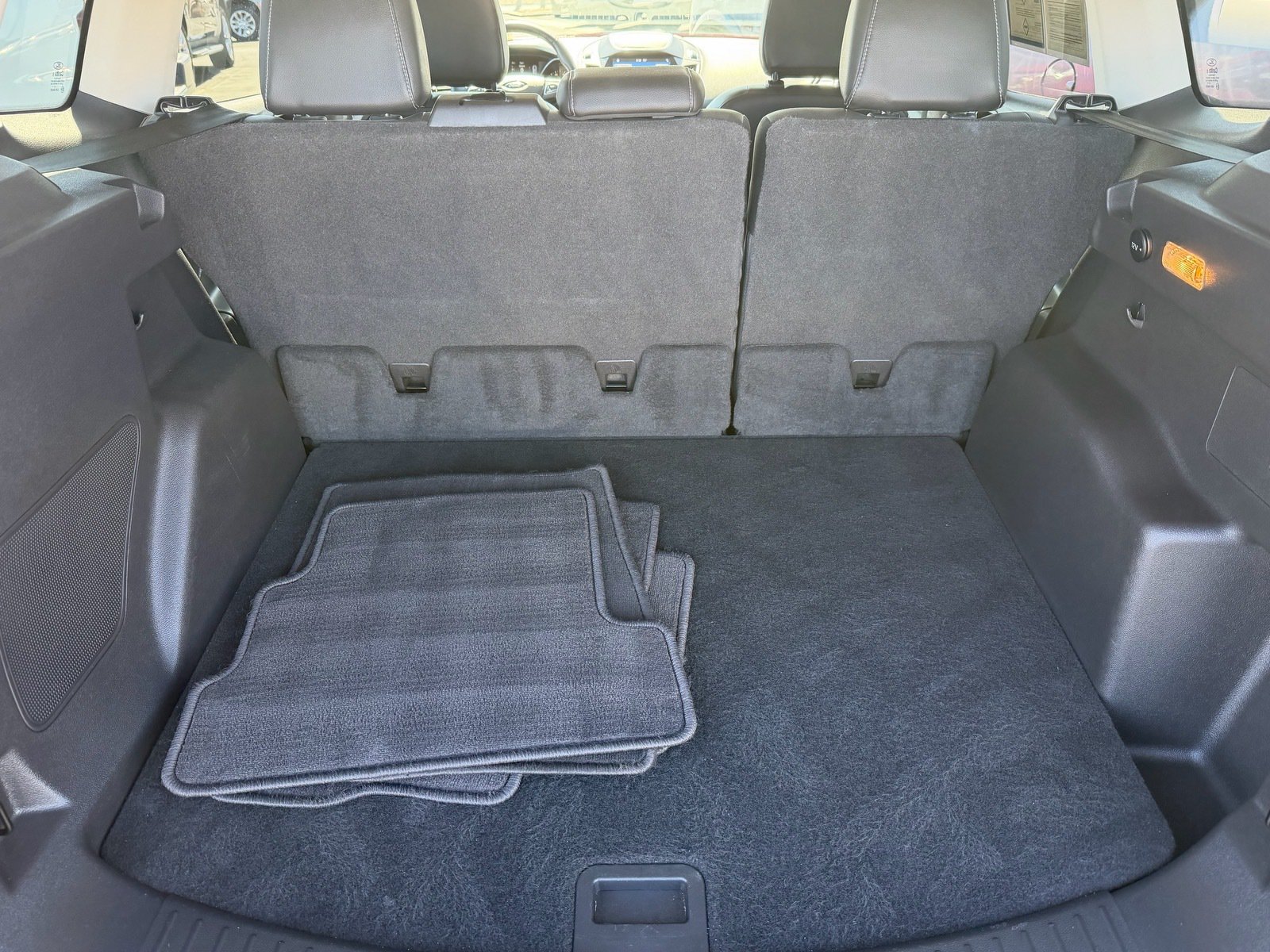 Used 2019 Ford Escape Titanium FWD image 22