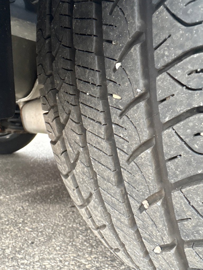 Used 2014 Chevrolet Cruze LS image 25