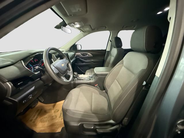 Used 2018 Chevrolet Traverse LS image 20