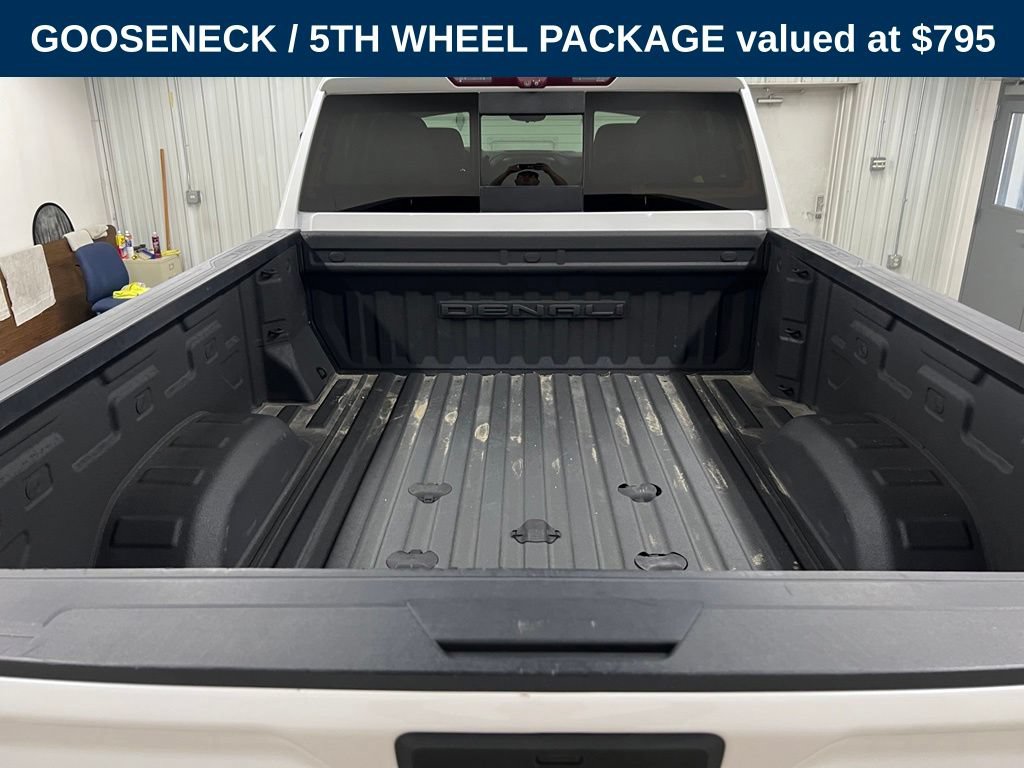 Used 2020 GMC Sierra 2500 Denali w/ Denali Ultimate Package AWD/4WD image 6