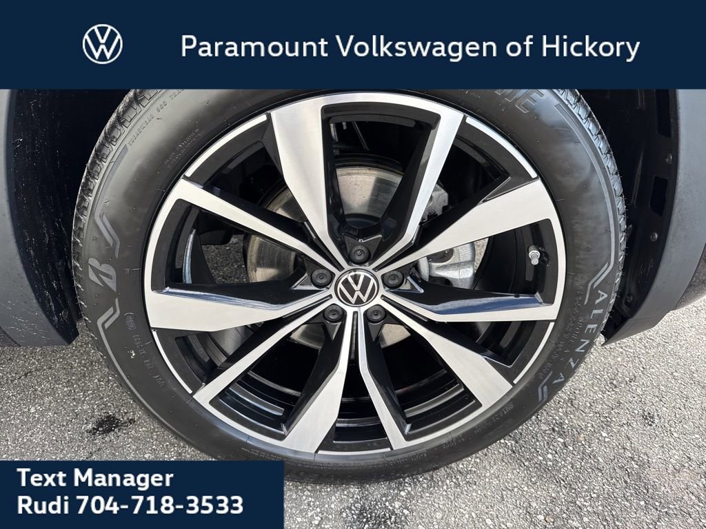 New 2026 Volkswagen Atlas SEL Premium R-Line image 10