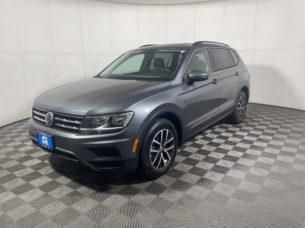 Used 2021 Volkswagen Tiguan SE w/ Panoramic Sunroof Package AWD/4WD image 4