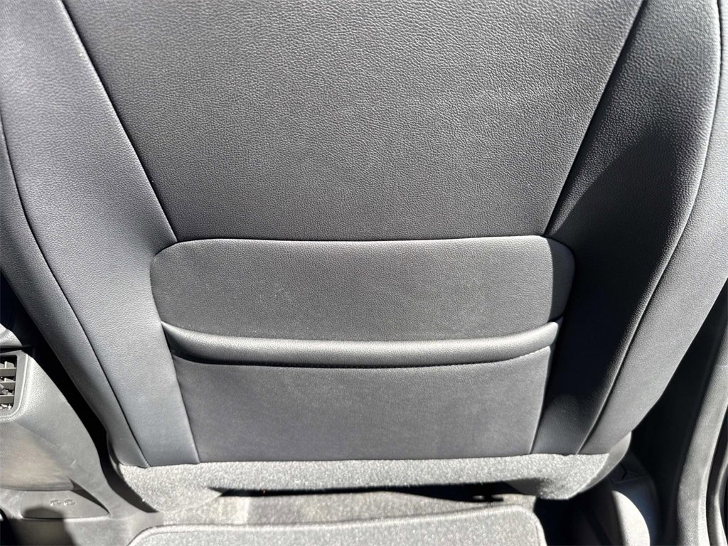 Used 2025 Chevrolet Equinox ACTIV w/ Safety and Technology Package image 19