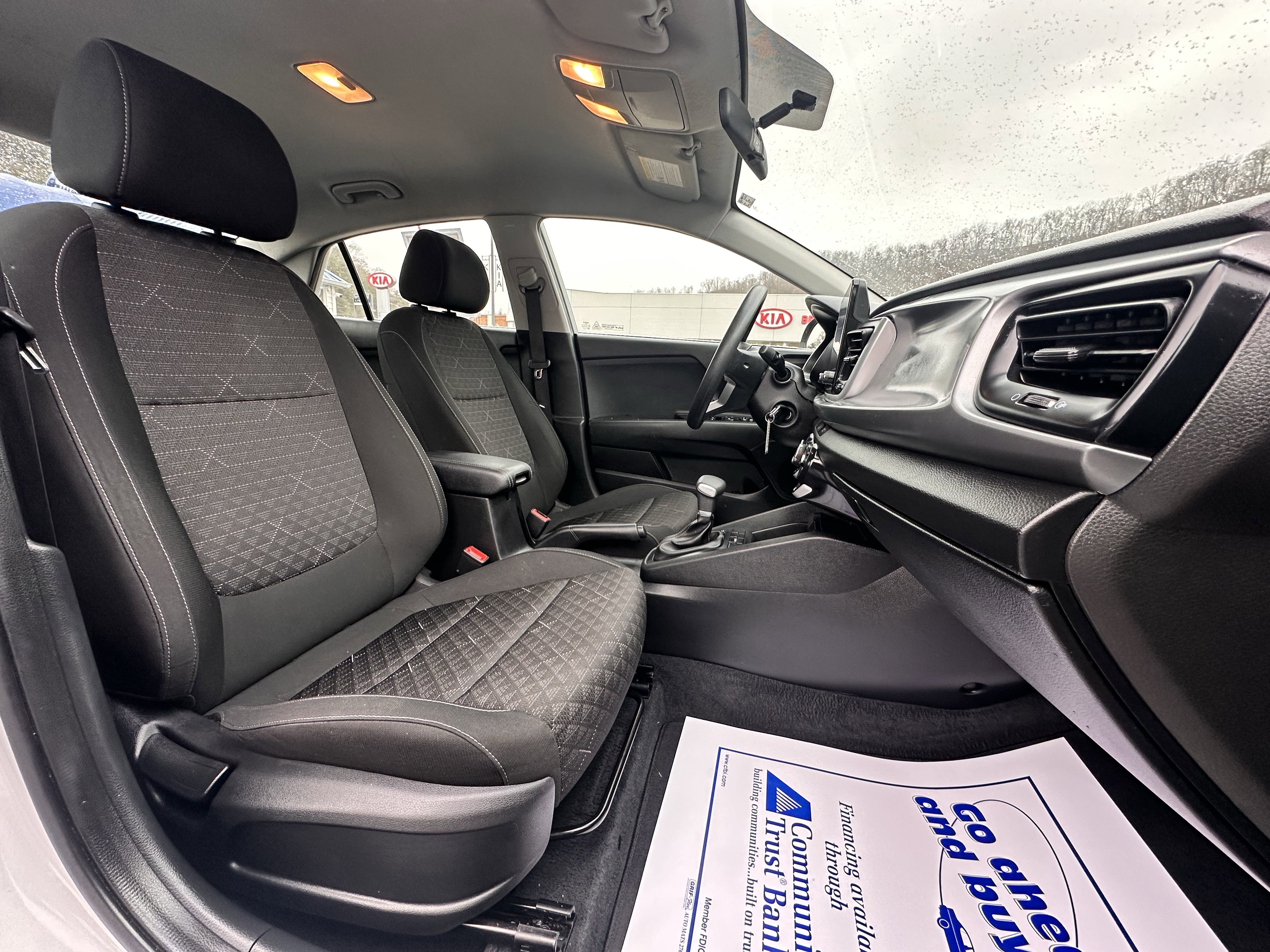 Used 2022 Kia Rio S image 22