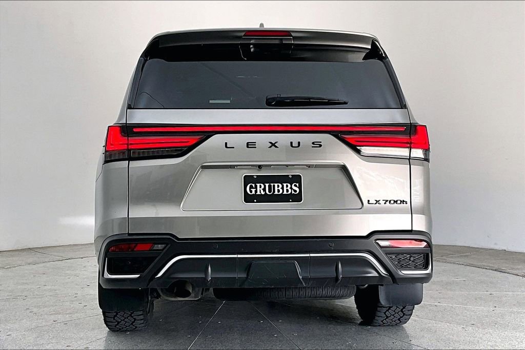 Used 2025 Lexus LX 700h F Sport image 7