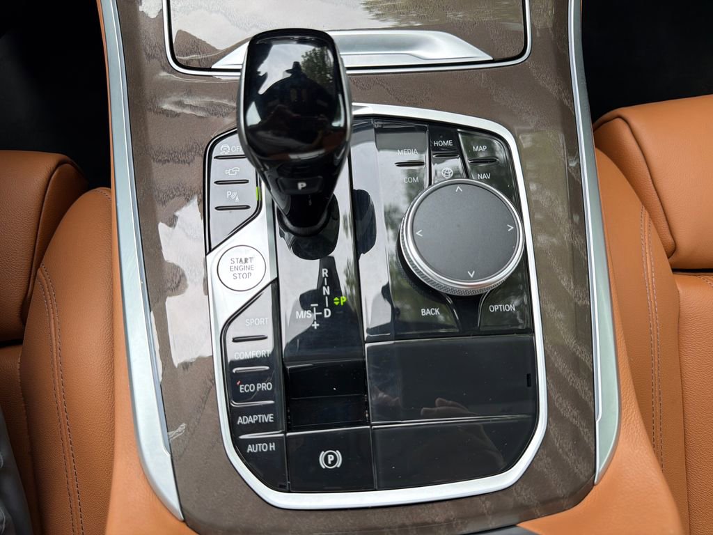 Used 2022 BMW X5 sDrive40i w/ Premium Package RWD image 26