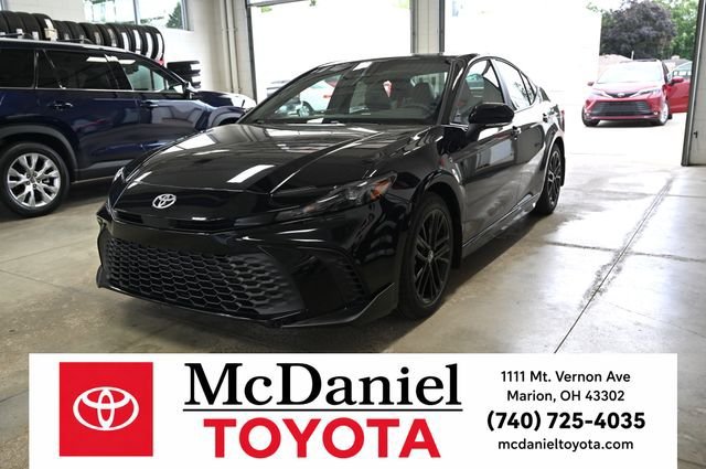 New 2026 Toyota Camry SE FWD image 1