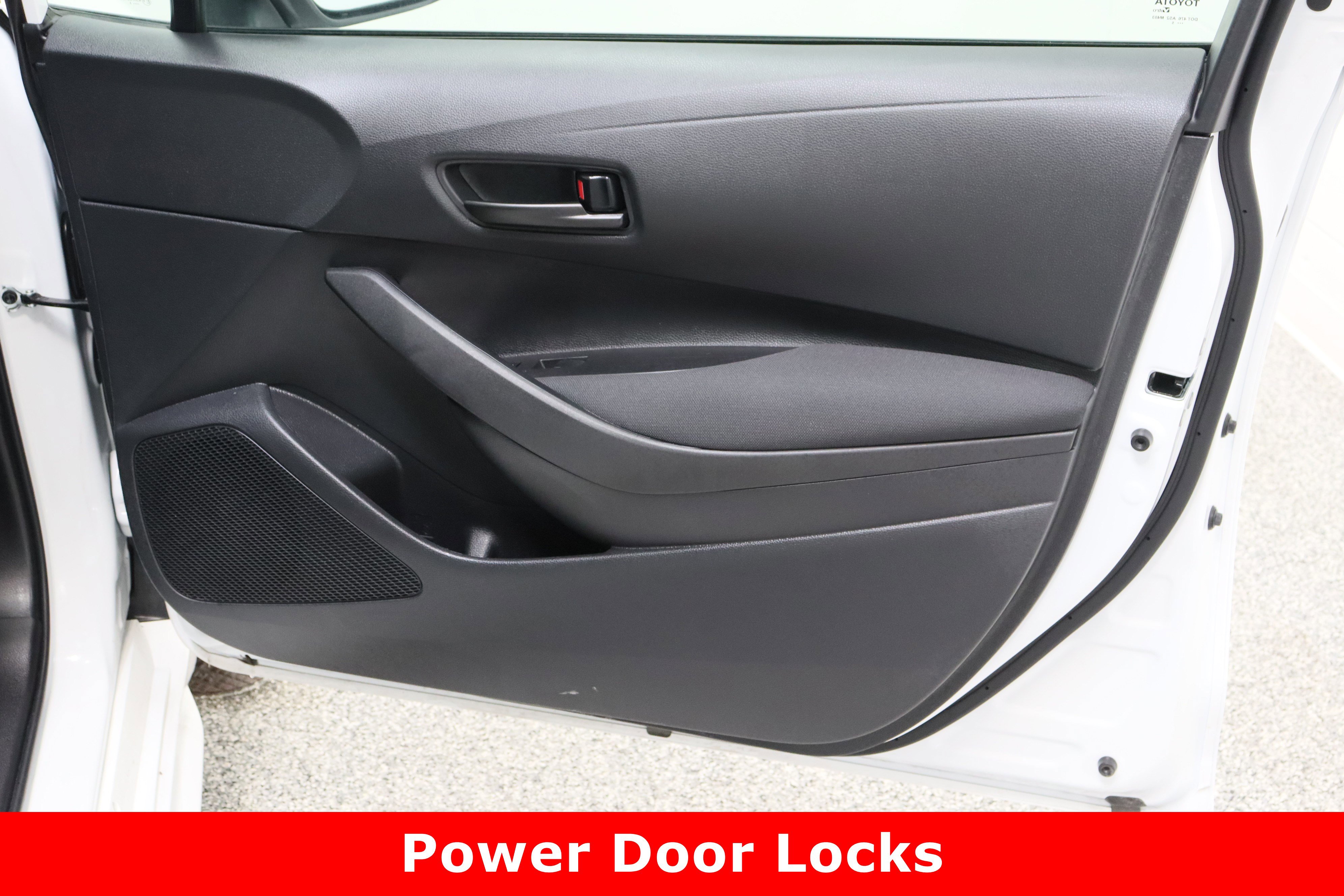 Certified 2025 Toyota Corolla LE image 31