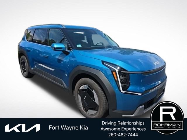 Certified 2024 Kia EV9 Wind AWD/4WD image 6
