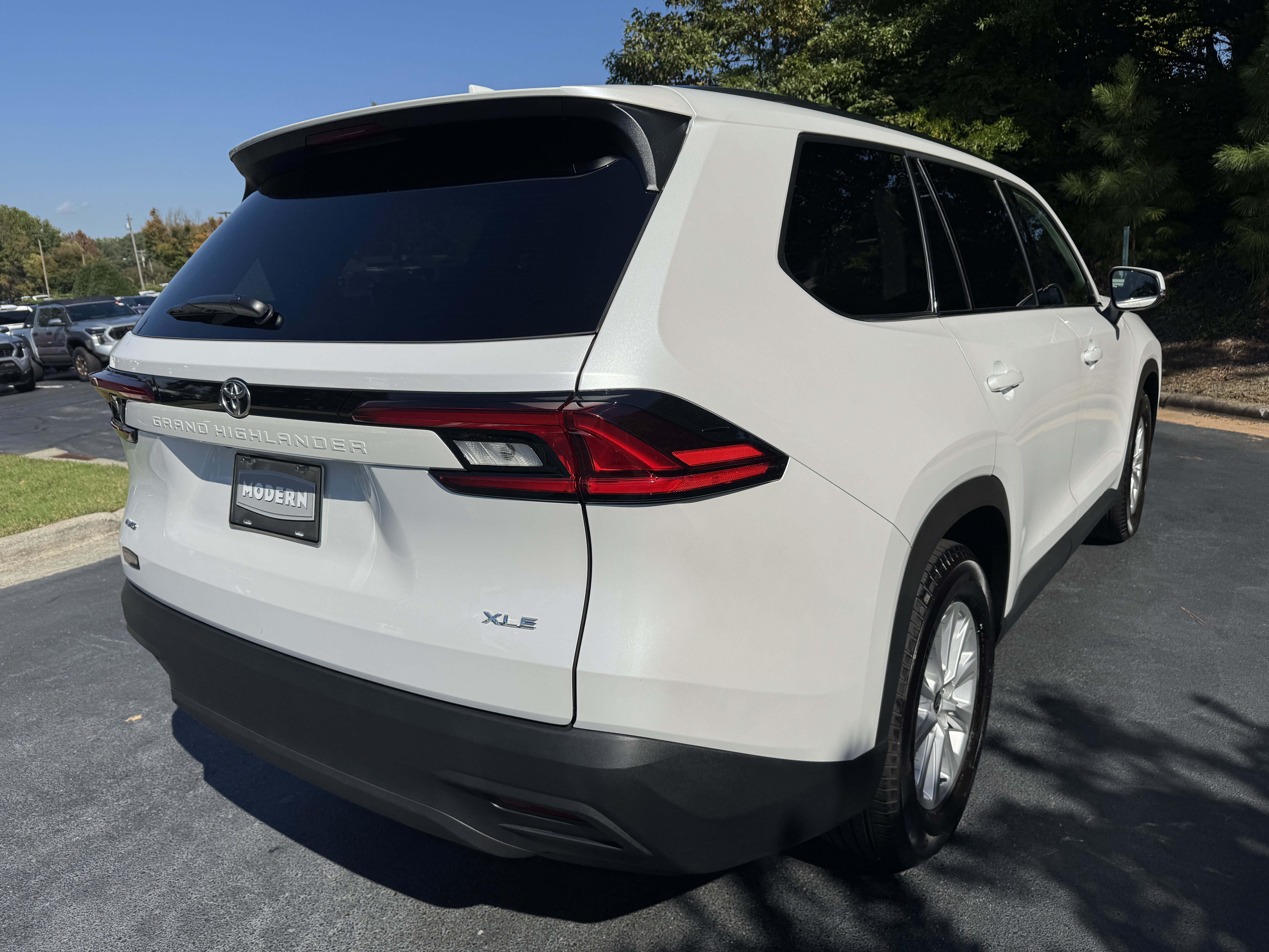 Used 2026 Toyota Grand Highlander AWD image 5