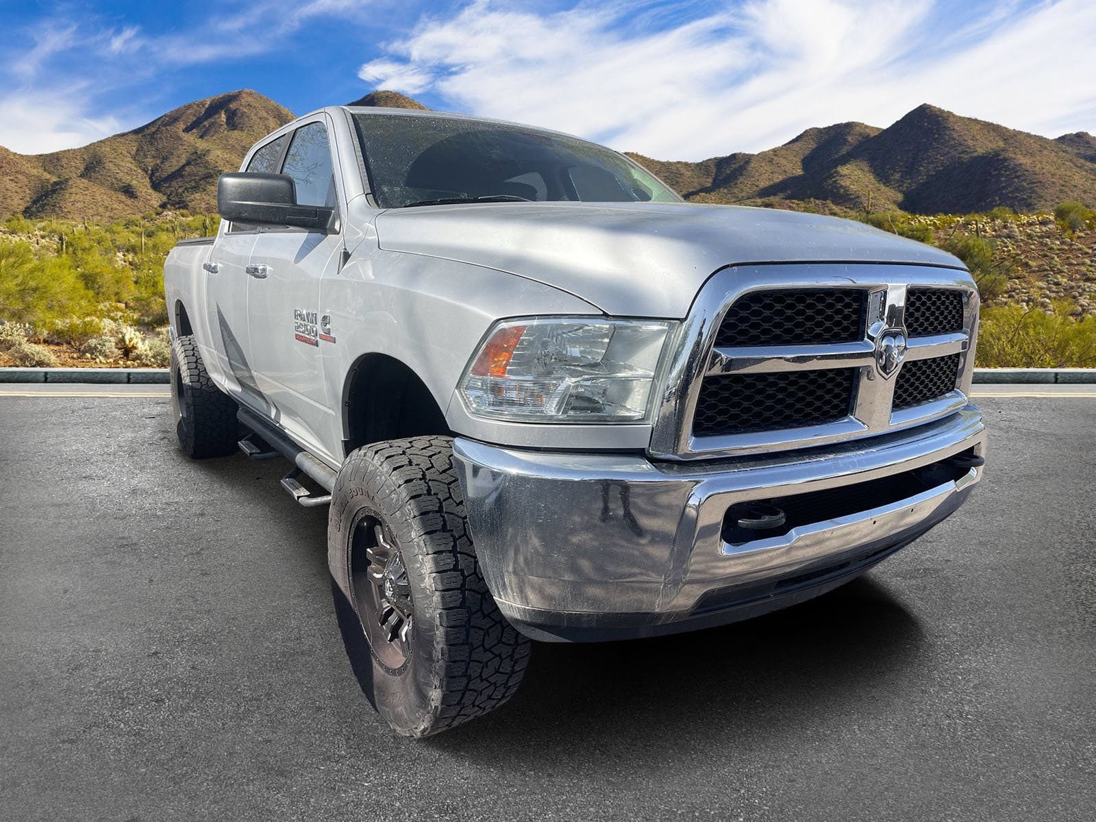 Used 2015 RAM 2500 SLT AWD/4WD image 3