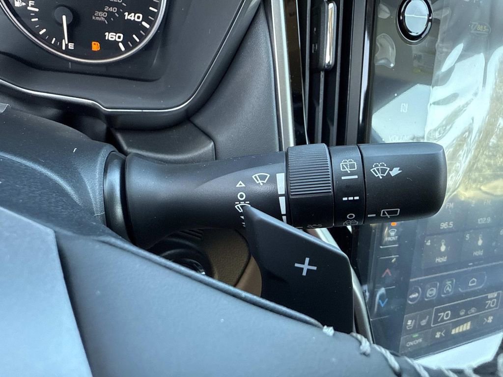 New 2025 Subaru Outback Touring XT image 35