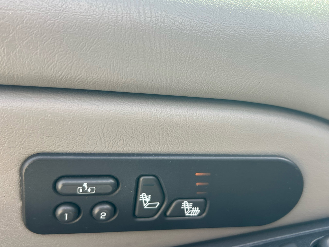 Used 2006 GMC Sierra 1500 SLT w/ Onstar Plus Package image 27