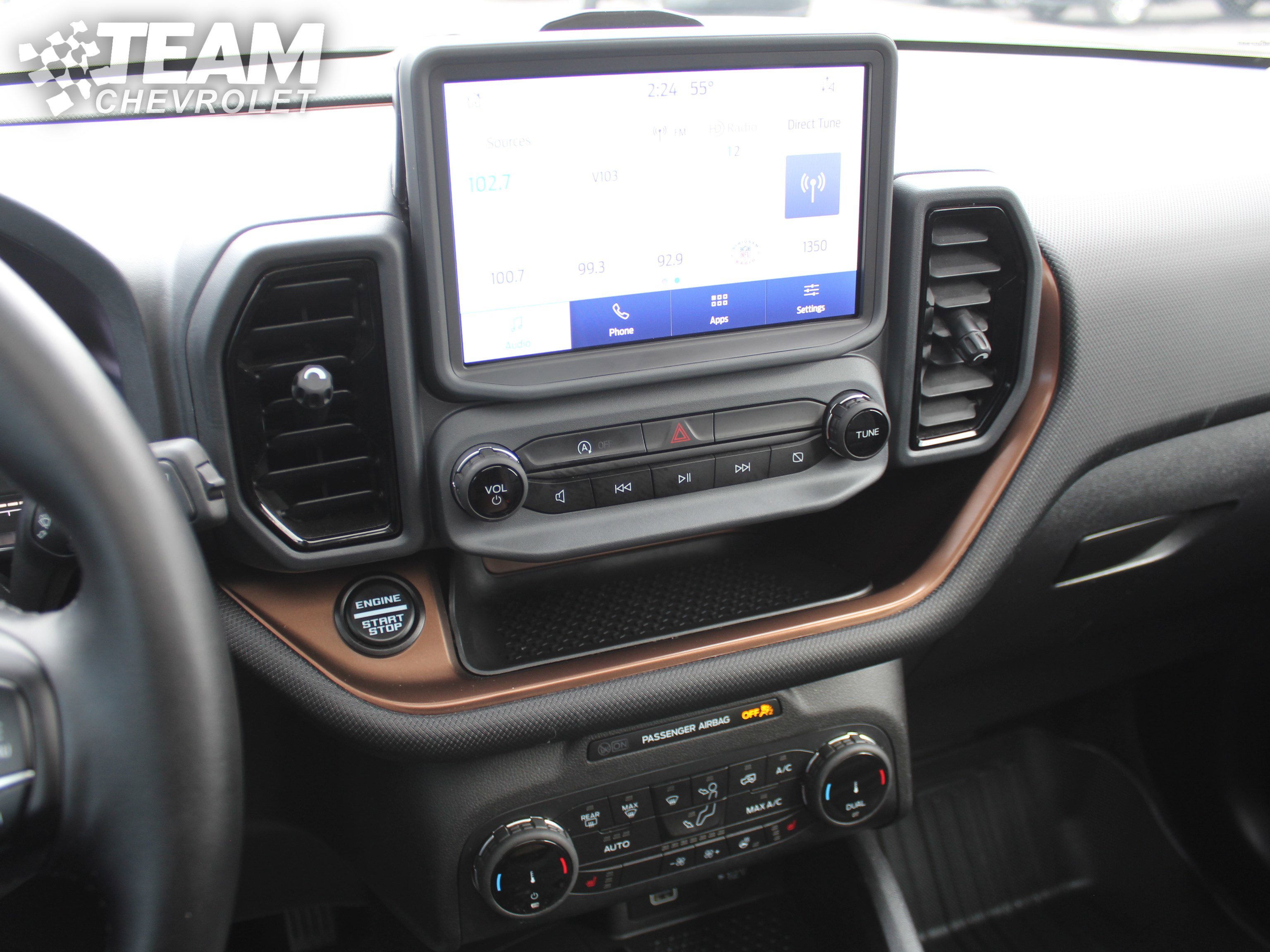 Used 2024 Ford Bronco Sport Outer Banks w/ Tech Package image 16