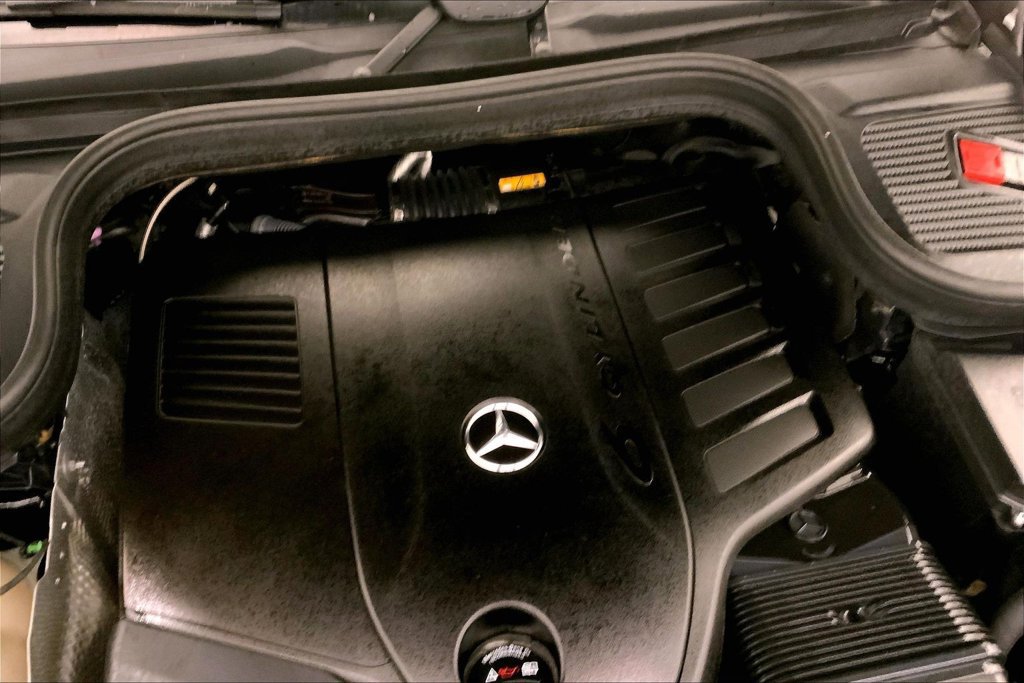 Used 2024 Mercedes-Benz GLS 450 4MATIC image 31
