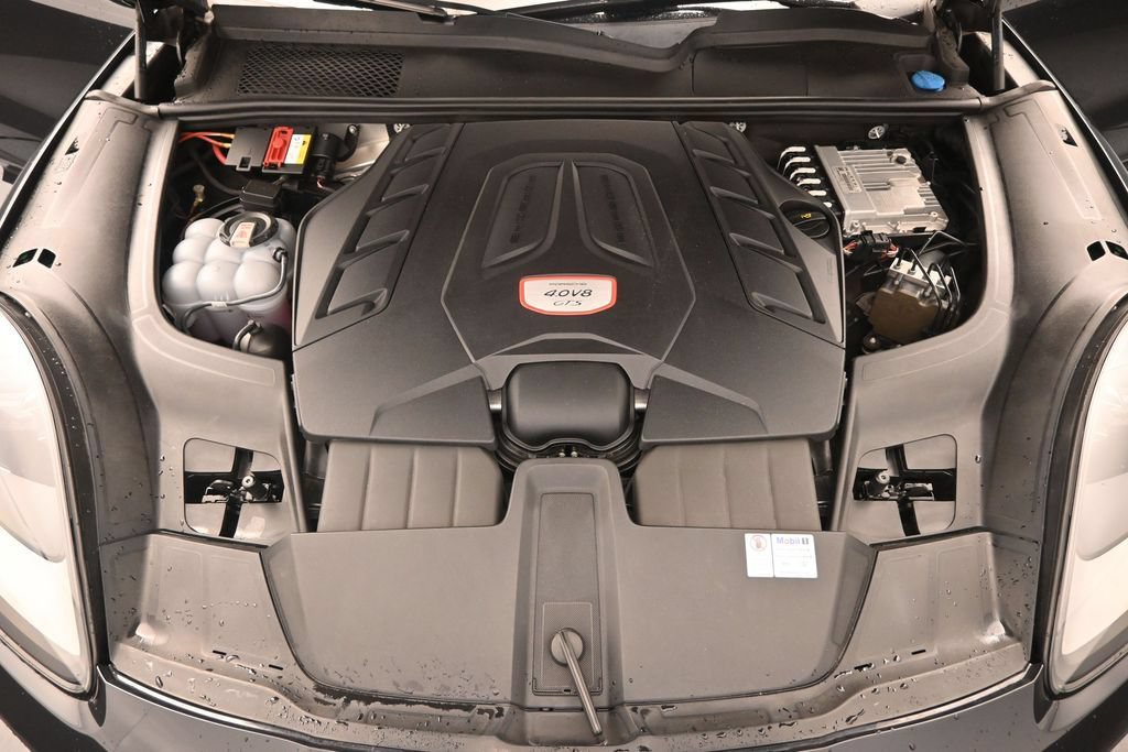 Used 2021 Porsche Cayenne GTS AWD/4WD image 27