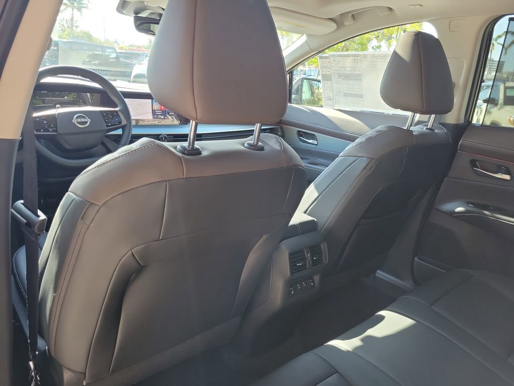 New 2026 Nissan Murano Platinum image 16