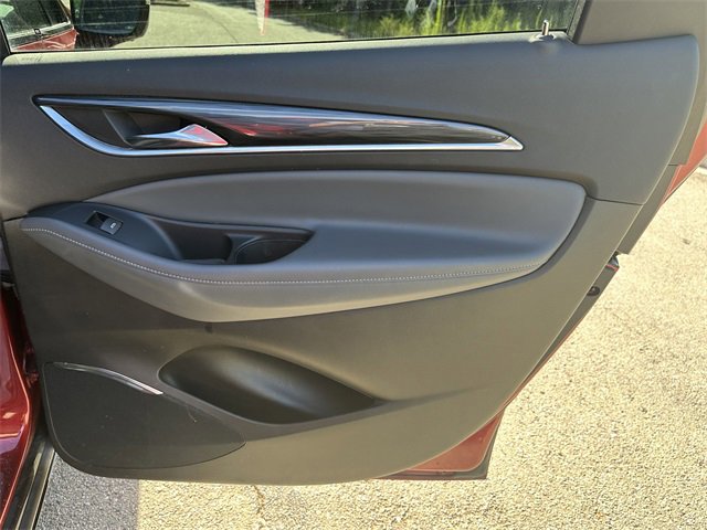 Used 2024 Buick Enclave Premium image 17