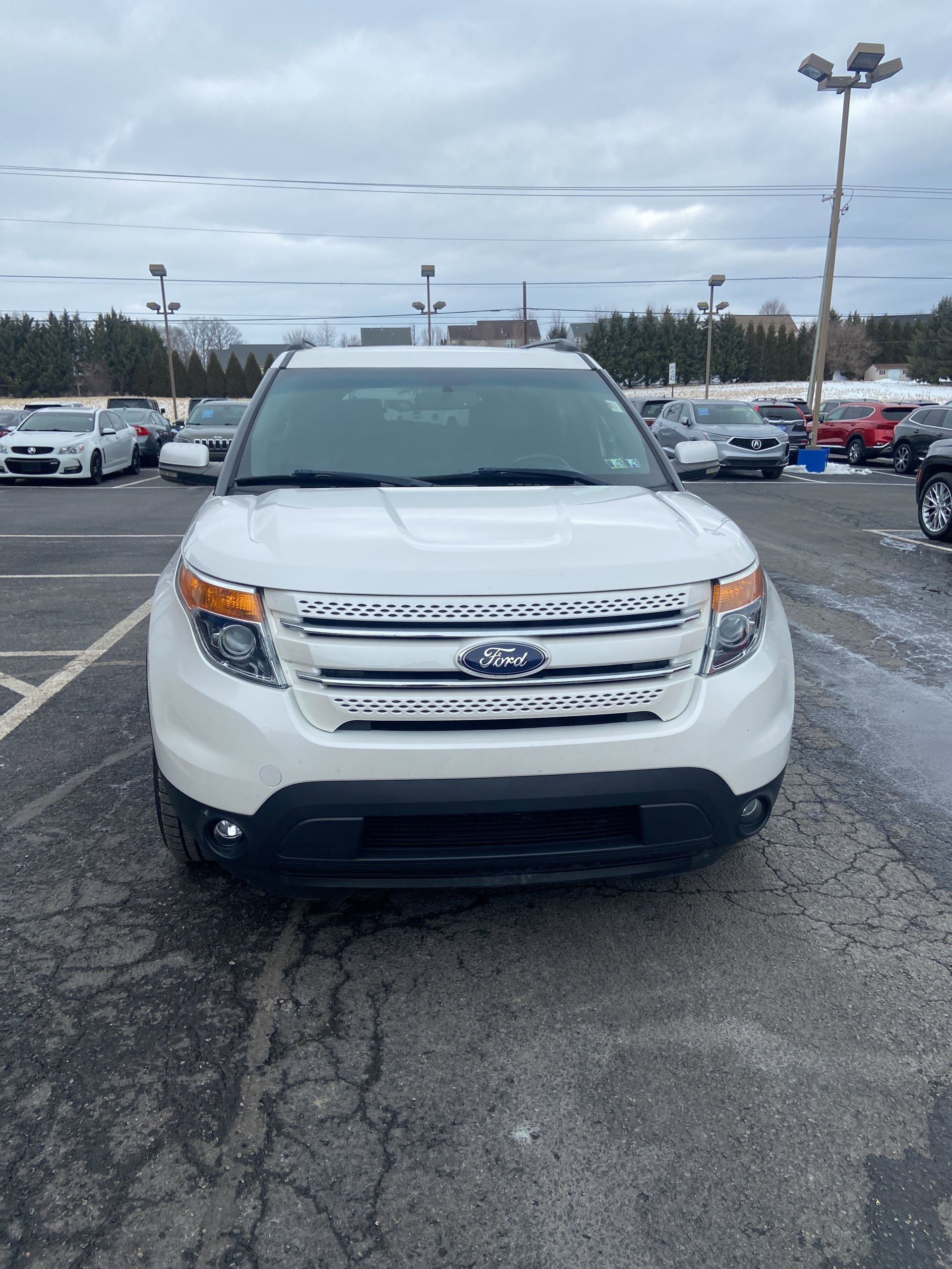 Used 2013 Ford Explorer Limited image 9