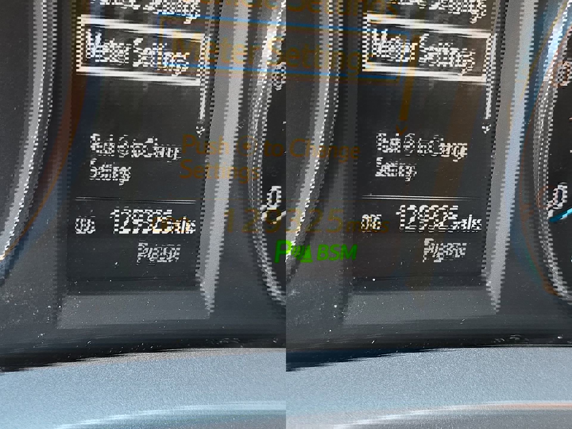 Used 2016 Toyota RAV4 Limited image 16