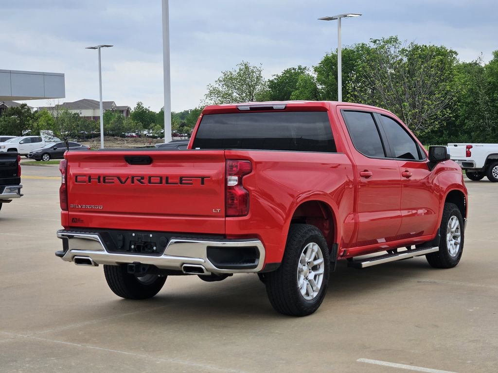 Used 2024 Chevrolet Silverado 1500 LT w/ Z71 Off-Road Package image 9