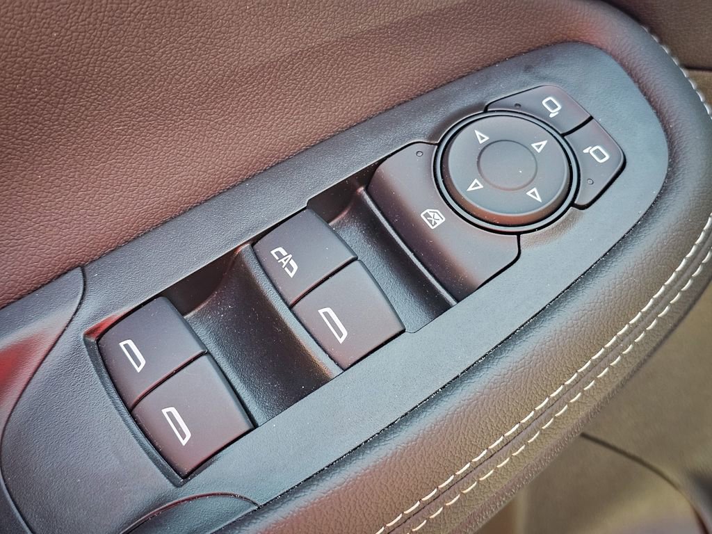 Used 2023 Buick Encore GX Select w/ Safety Package II image 10